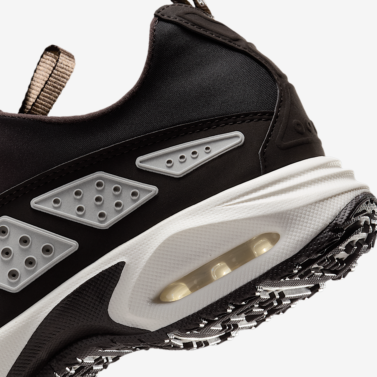 Nike Air Max SNDR sneaker Velvet Brown/Light Bone/Cave Stone/Sail