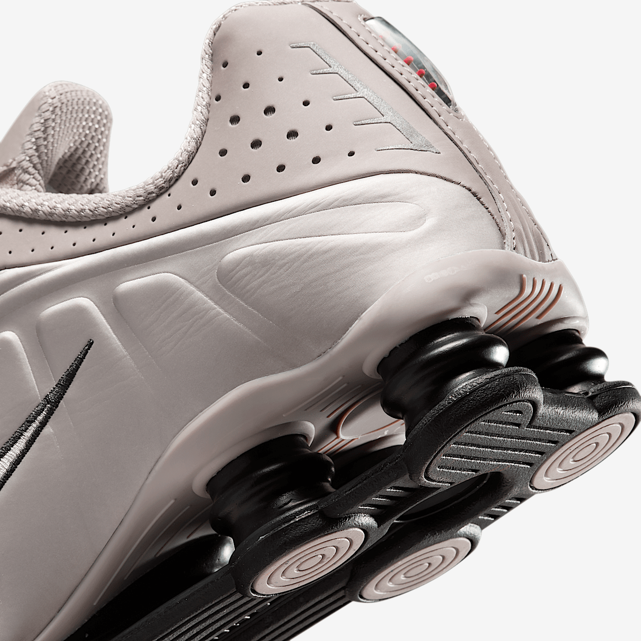 Nike Nike Shox sneaker College Grey/University Red/Metallic Silver/Zwart