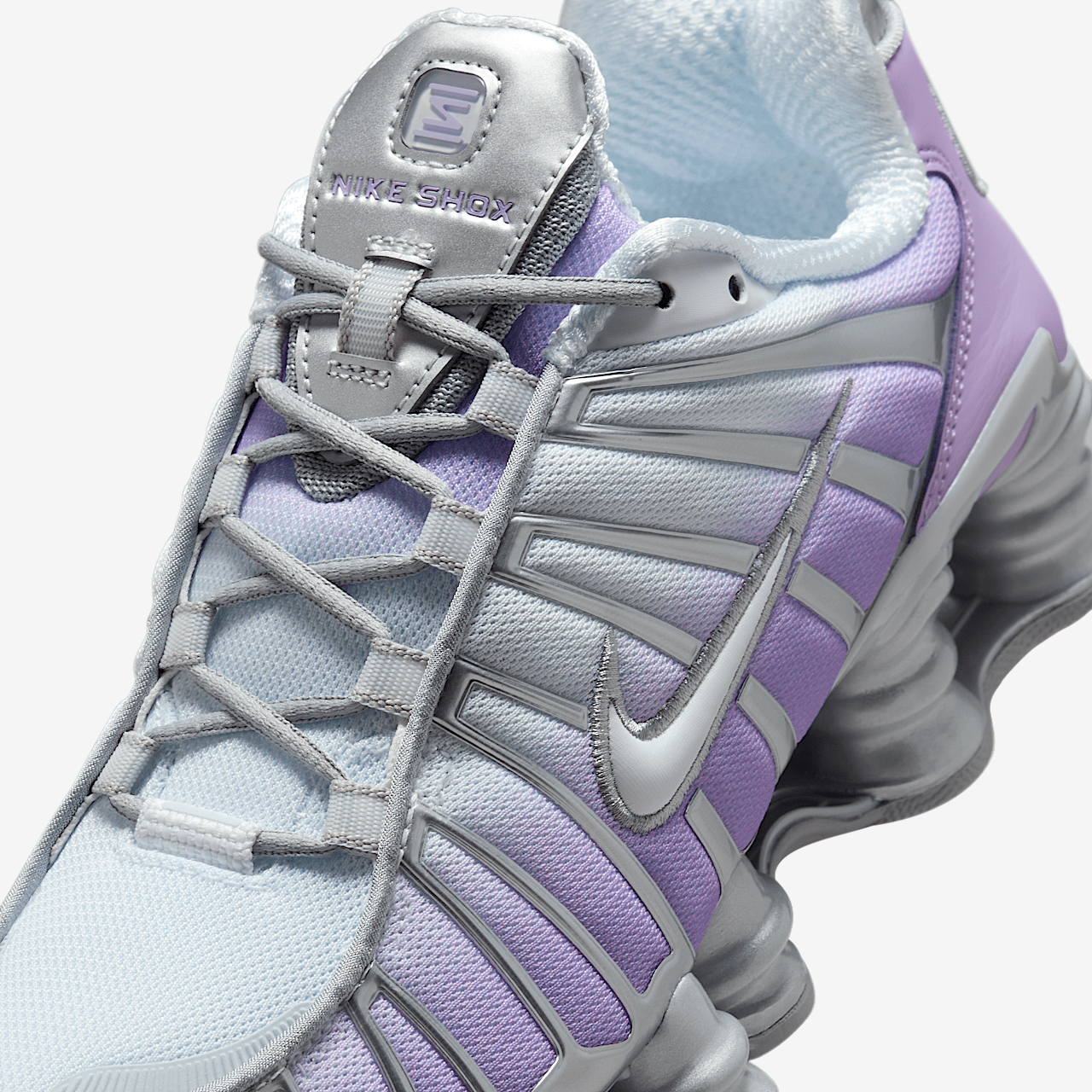 Nike Nike Shox sneaker Metallic Platinum/Flat Silver/Hydrangeas/Wit