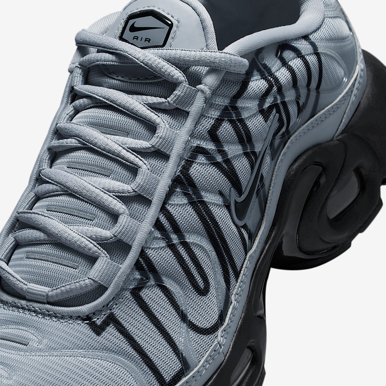 Nike Air Max Plus sneaker Wolf Grey/Metallic Silver/Zwart