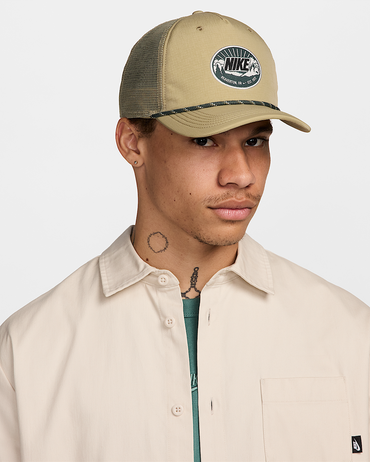 Женская кепка Nike Rise Structured Curved Bill Cap