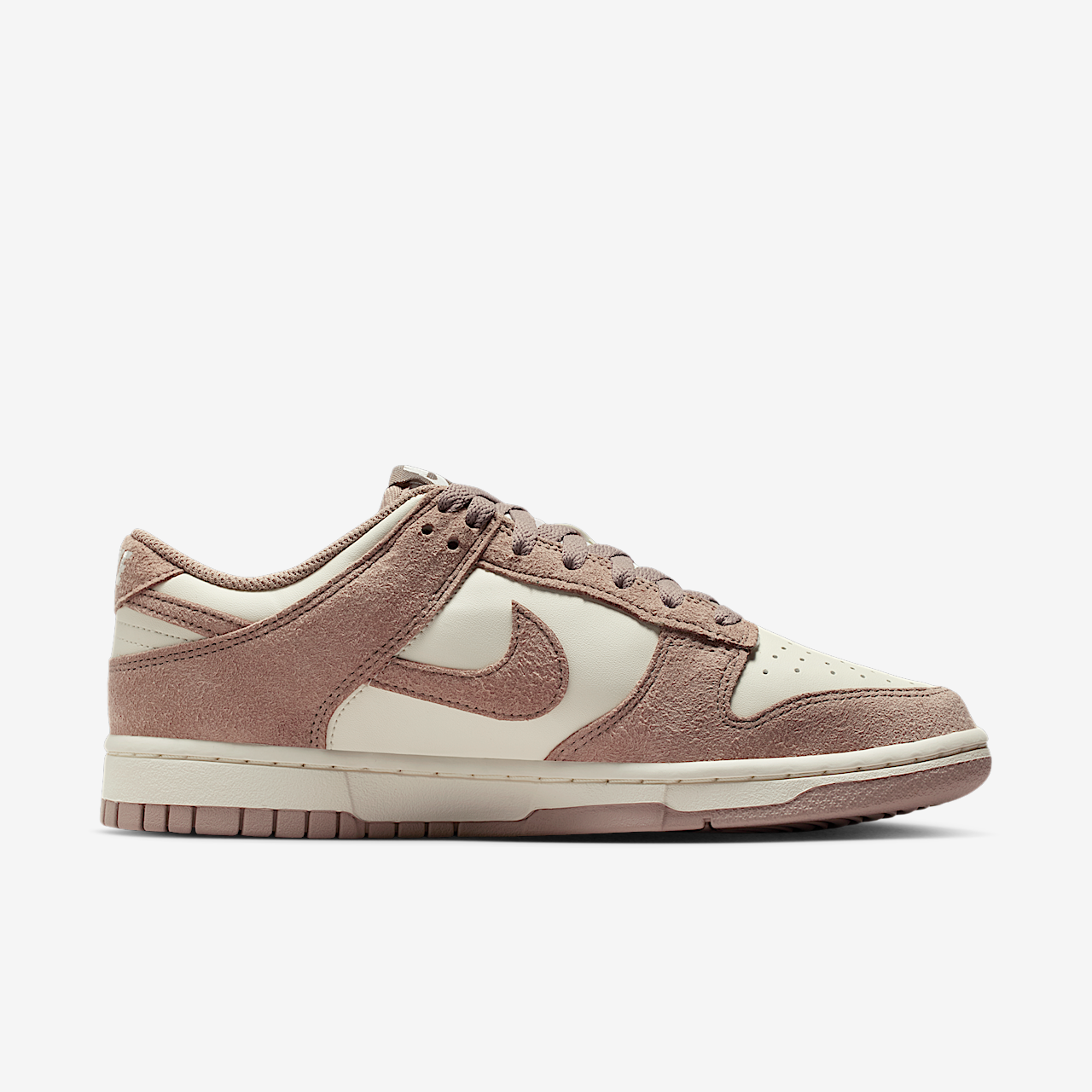 Nike Dunk Low sneaker Sail/Metallic Gold/Malt