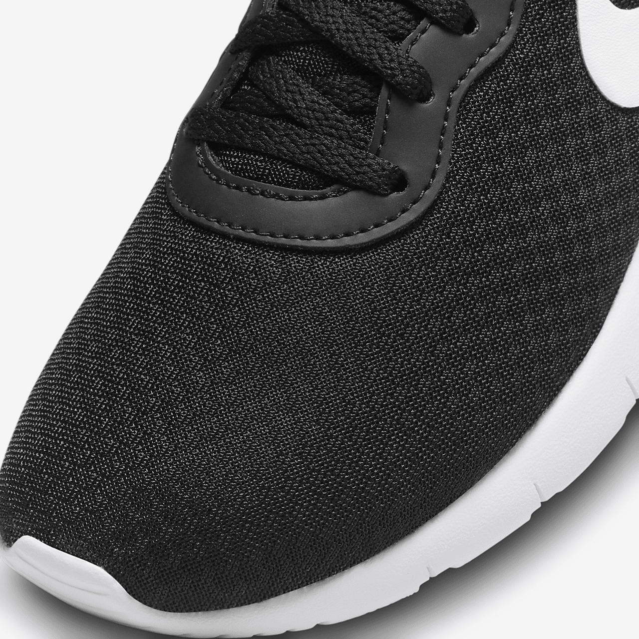 Nike Tanjun sneaker Zwart/Wit/Wit