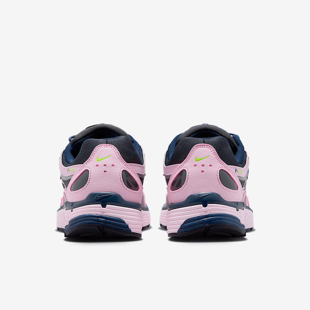 Nike P-6000 sneaker Pink Foam/Armory Navy/Metallic Silver/Anthracite