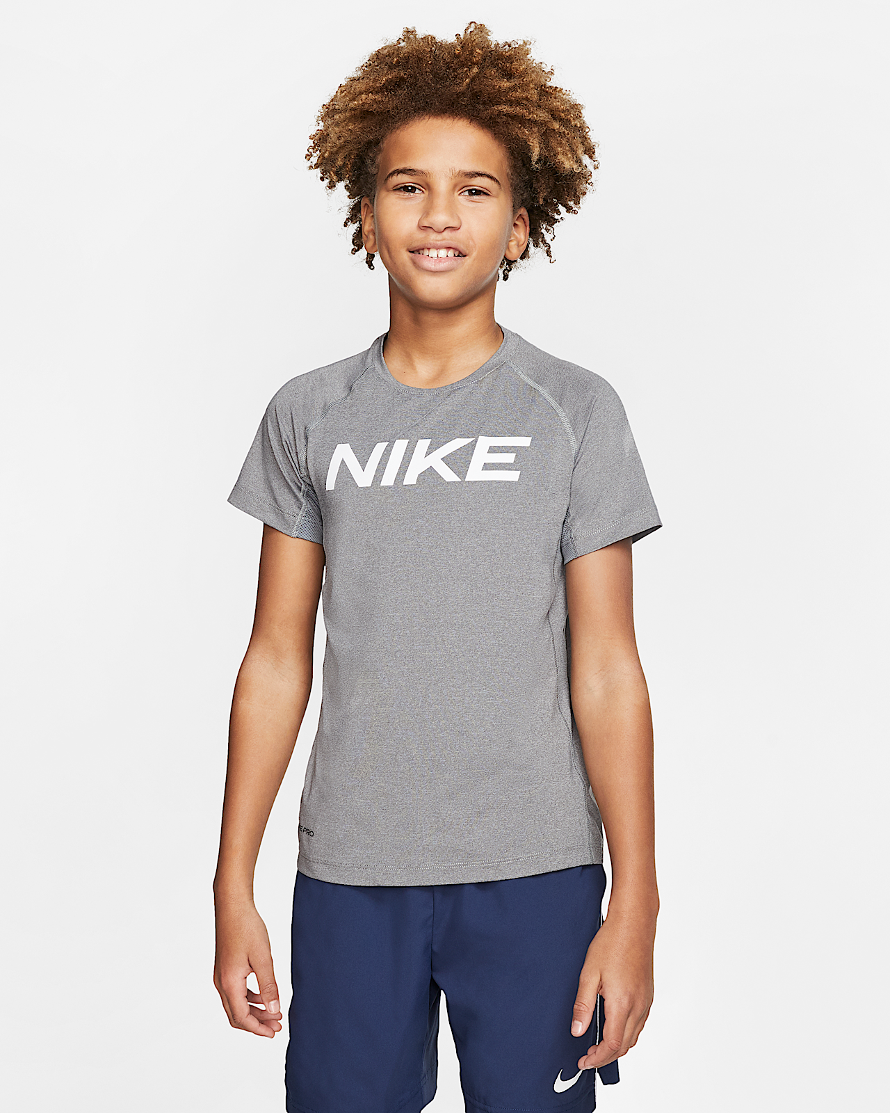 Детские шорты Nike Pro Big Kids’ (Boys’) Short-Sleeve Training Top для тренировок
