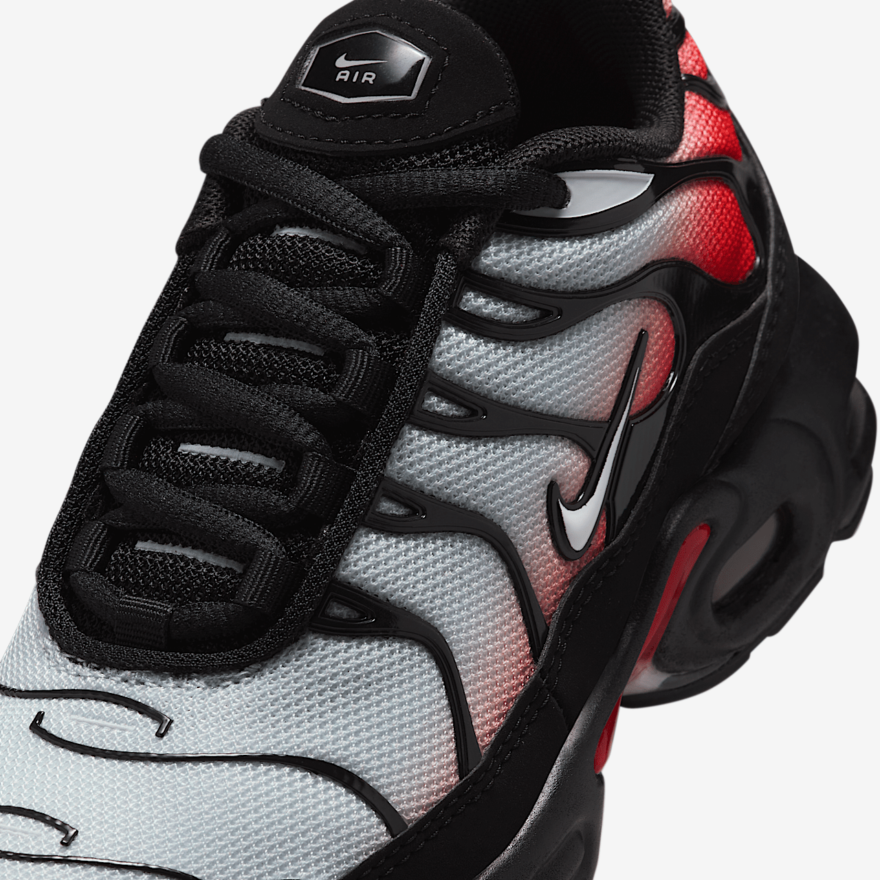 Nike Air Max Plus sneaker Pure Platinum/University Red/Zwart/Wit