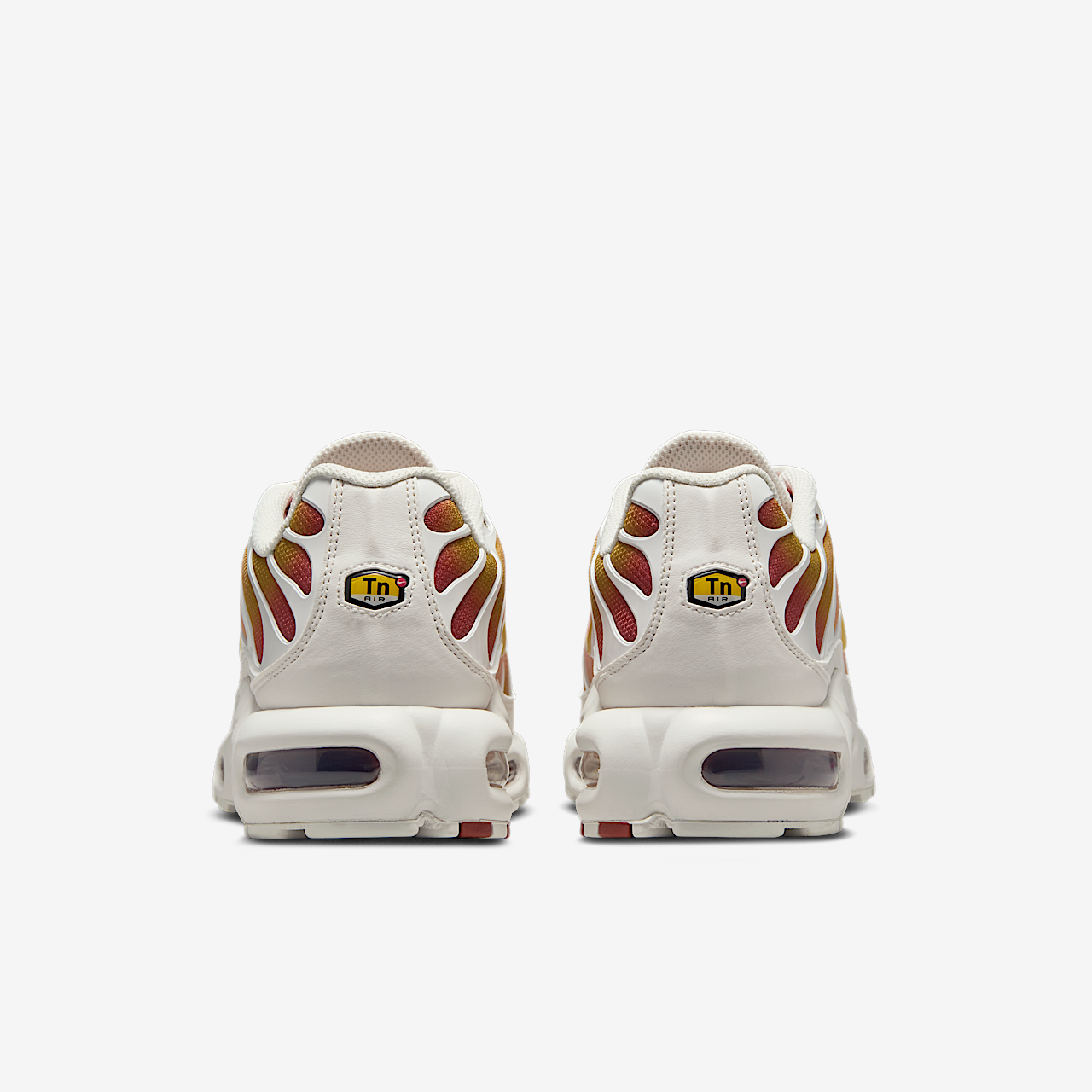 Nike Air Max Plus sneaker Phantom/Rugged Orange/Peat Moss/Saturn Gold