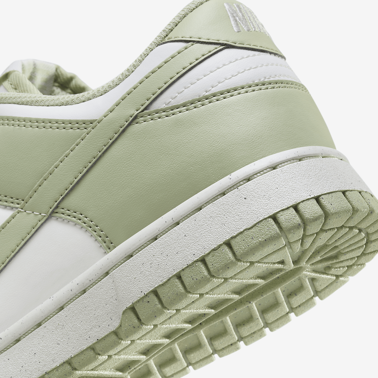 Nike Dunk Low sneaker Olive Aura/Coconut Milk/Wit/Sail