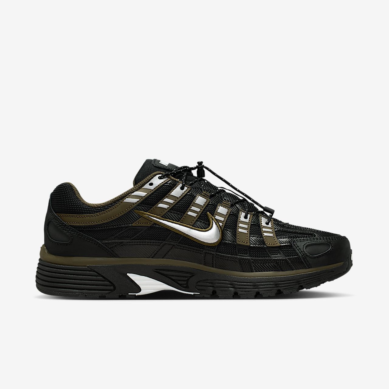 Nike P-6000 sneaker Zwart/Dark Hazel/Summit White/Metallic Silver