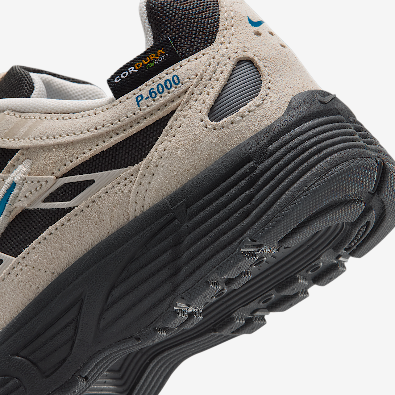 Nike P-6000 sneaker Light Orewood Brown/Lightning/Phantom/Green Abyss