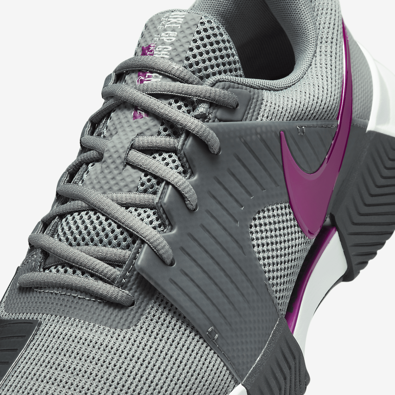 Nike  sneaker Smoke Grey/Dark Smoke Grey/Photon Dust/Sangria