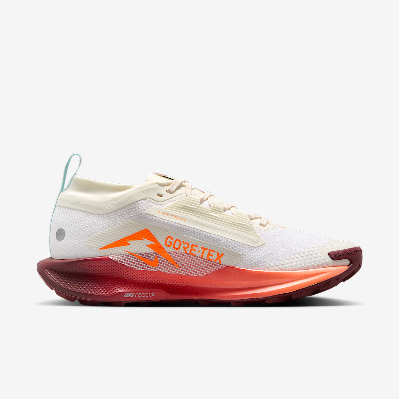 Nike Pegasus sneaker Sail/Glacier Blue/Dark Team Red/Hyper Crimson