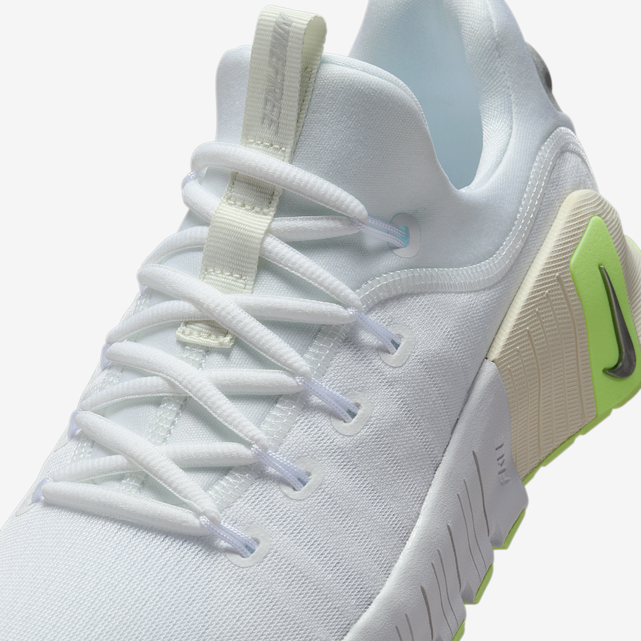 Nike Free sneaker Wit/Barely Volt/Sail/Metallic Silver