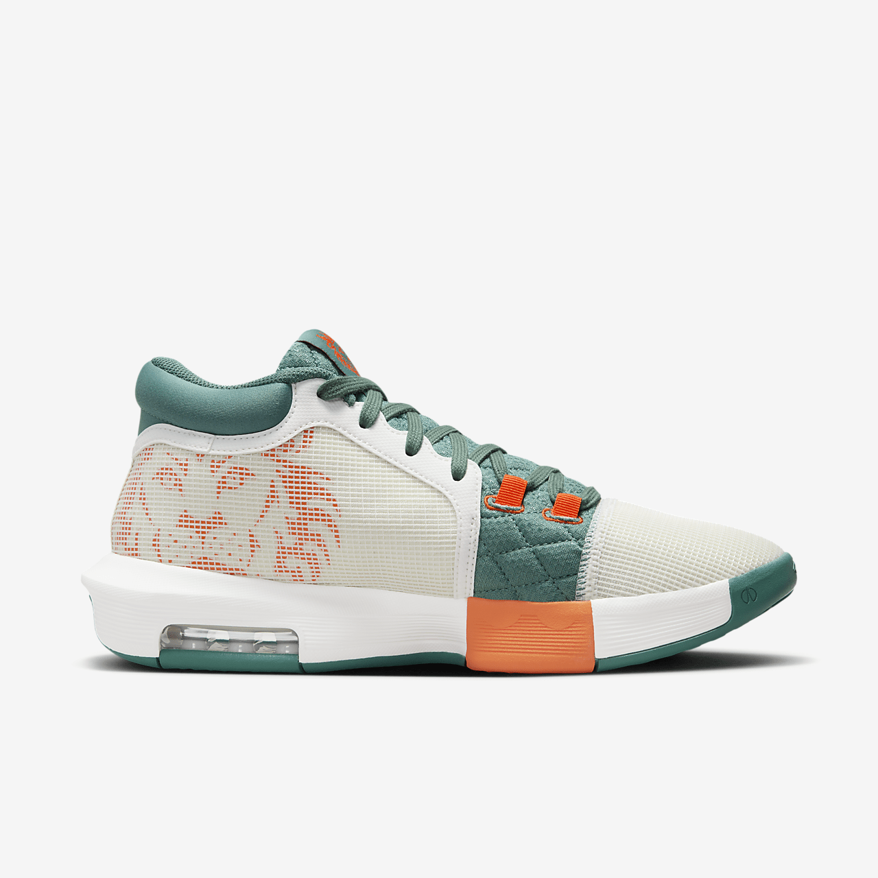 Nike LeBron sneaker Sail/Bicoastal/Campfire Orange/Safety Orange