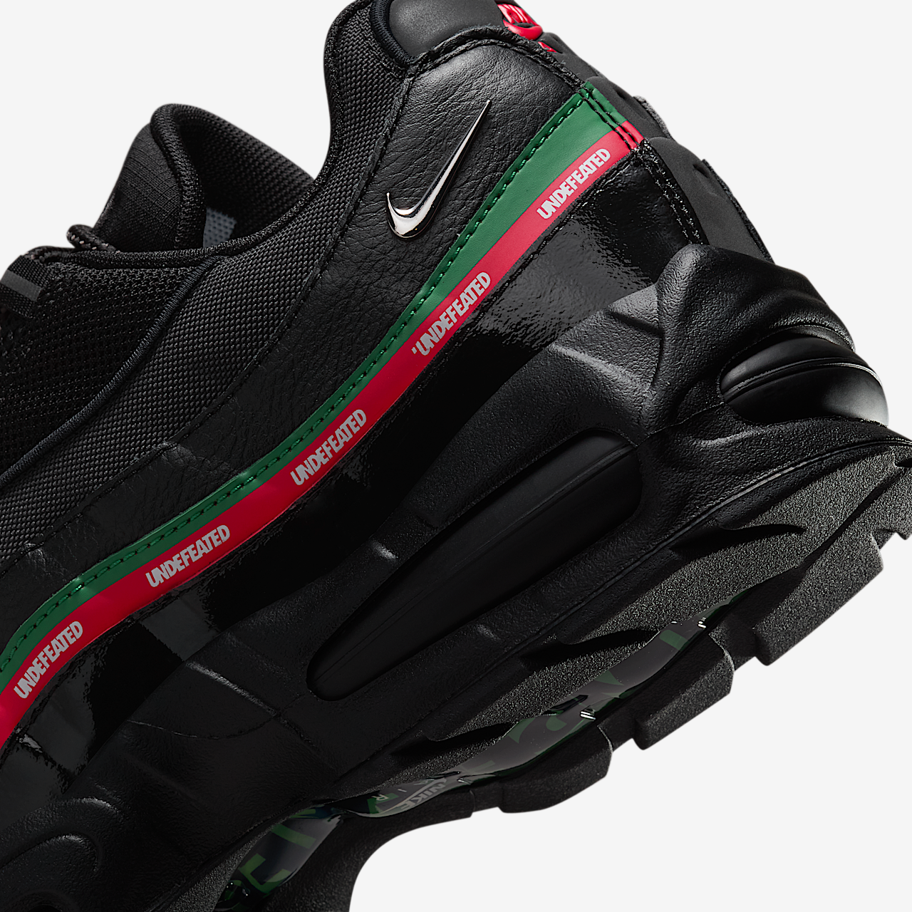 Nike Air Max 95 sneaker Zwart/Gorge Green/Sport Red/Metallic Silver
