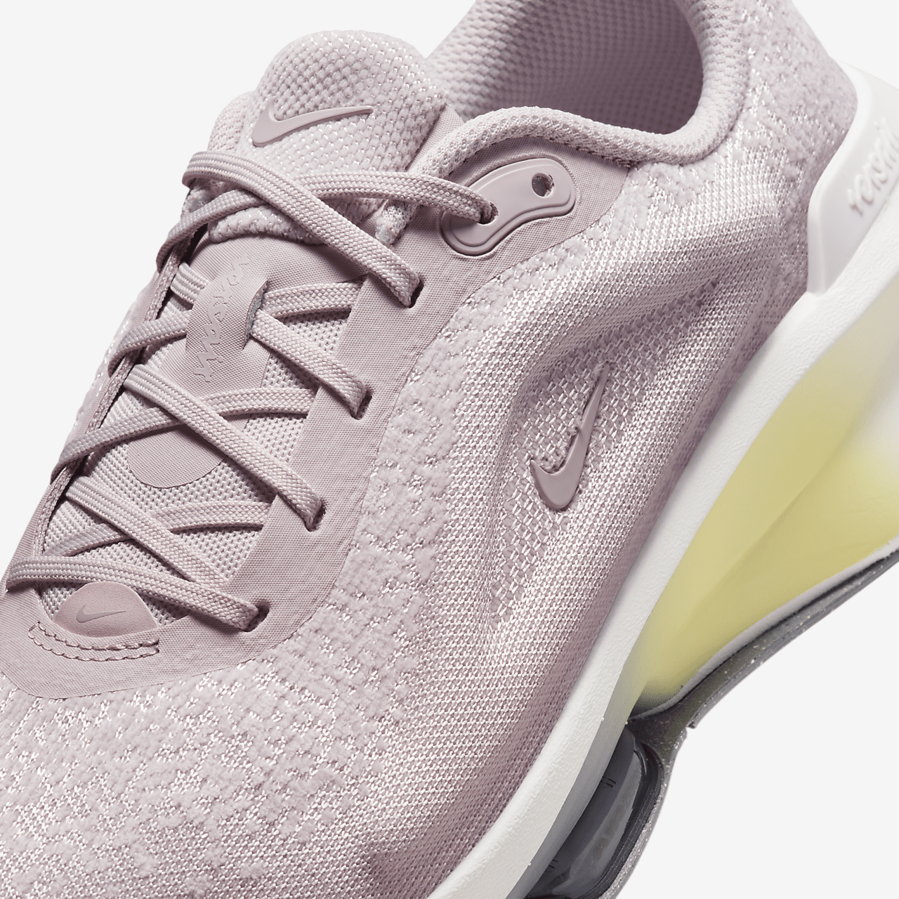 Nike  sneaker Platinum Violet/Smokey Mauve/Soft Yellow/Platinum Violet