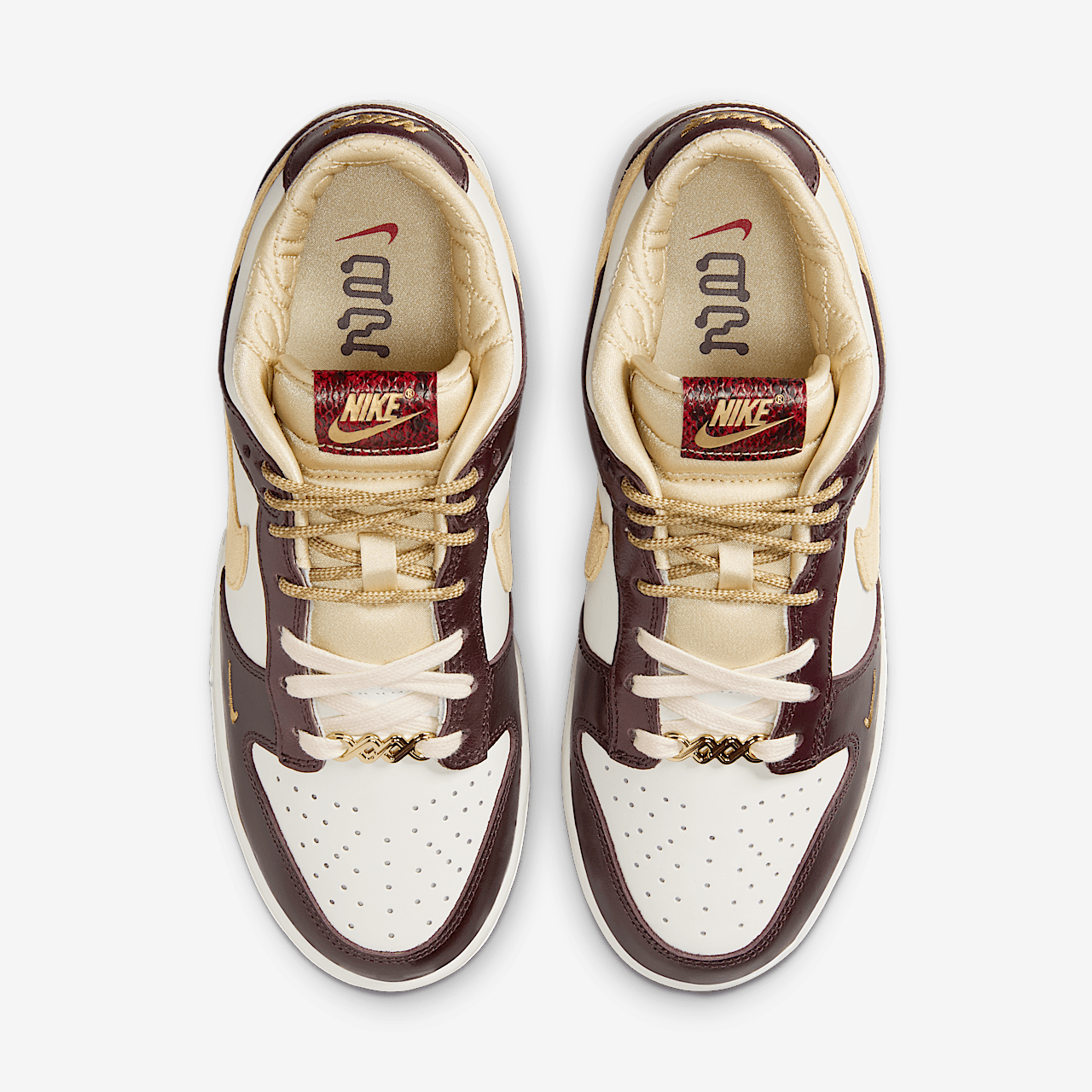Nike Dunk Low sneaker Sail/Sail/Burgundy Crush/Team Gold