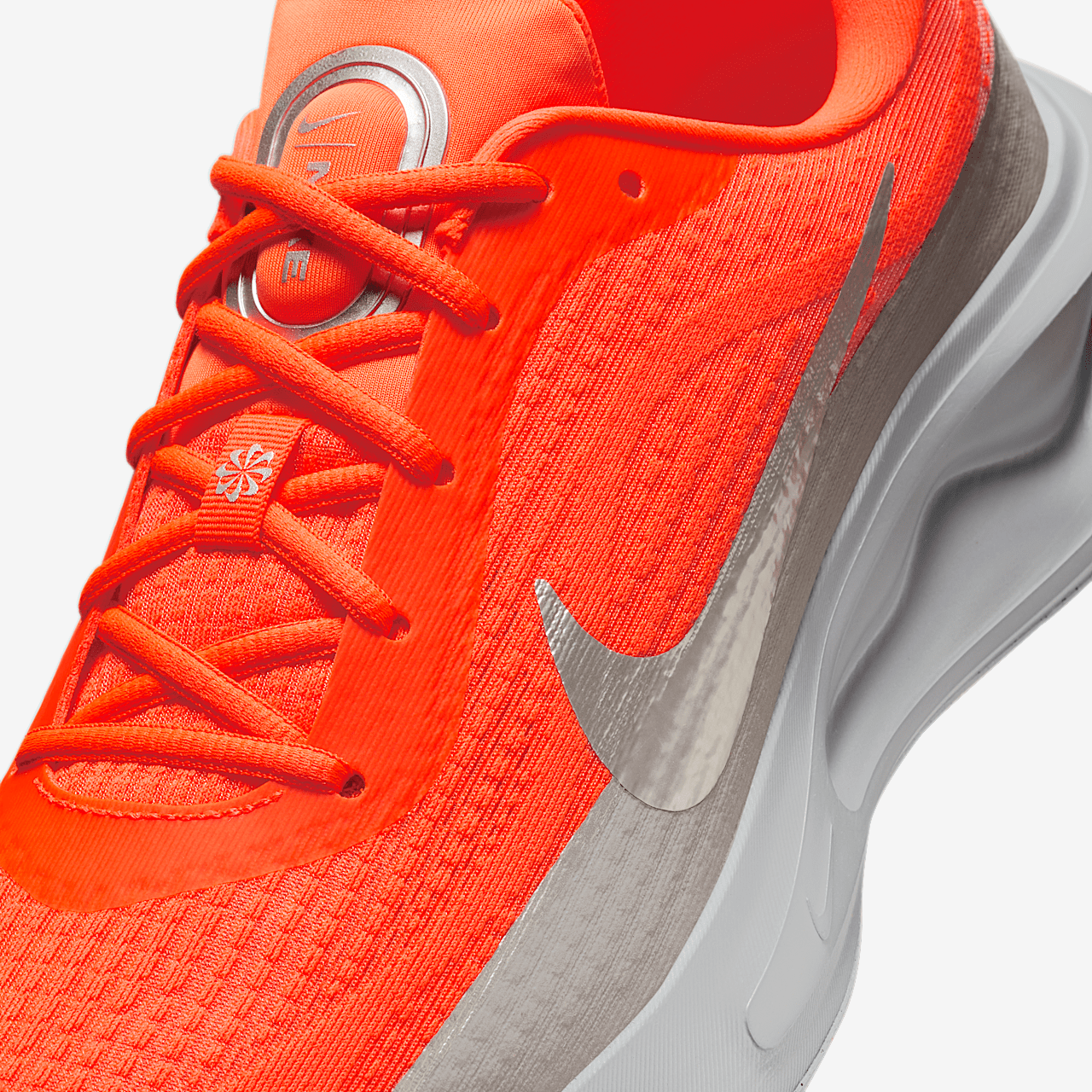 Nike  sneaker Hyper Crimson/Wolf Grey/Safety Orange/Metallic Silver