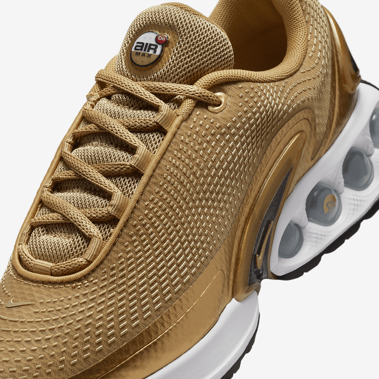 Nike Air Max DN sneaker Metallic Gold/Zwart/Wit/Metallic Gold