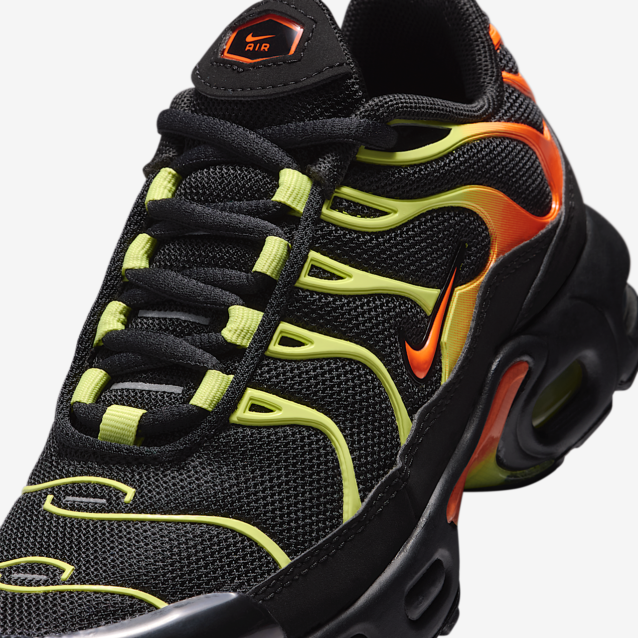 Nike Air Max Plus sneaker Zwart/Limelight/Hyper Crimson