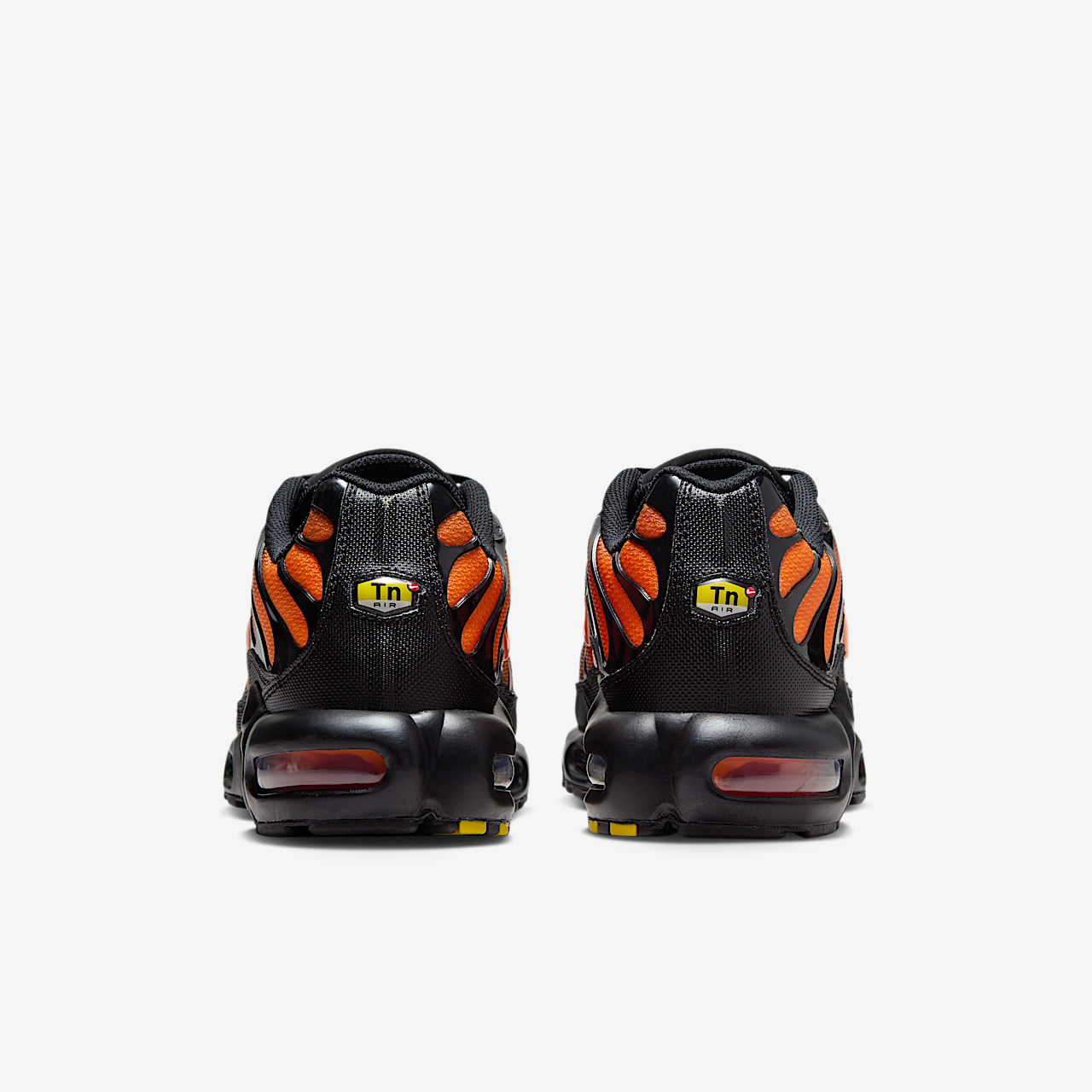 Nike Air Max Plus sneaker Zwart/Zwart/Total Orange