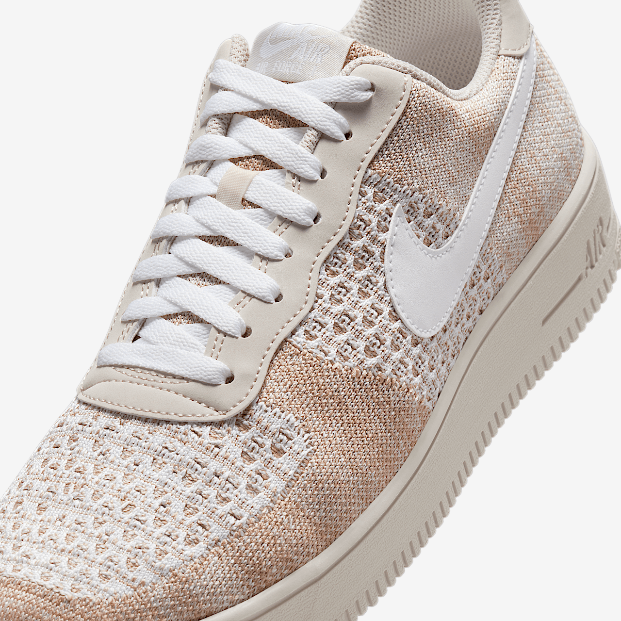 Nike Nike Air Force 1 Flyknit sneaker Light Bone/Khaki/Desert Khaki/Wit