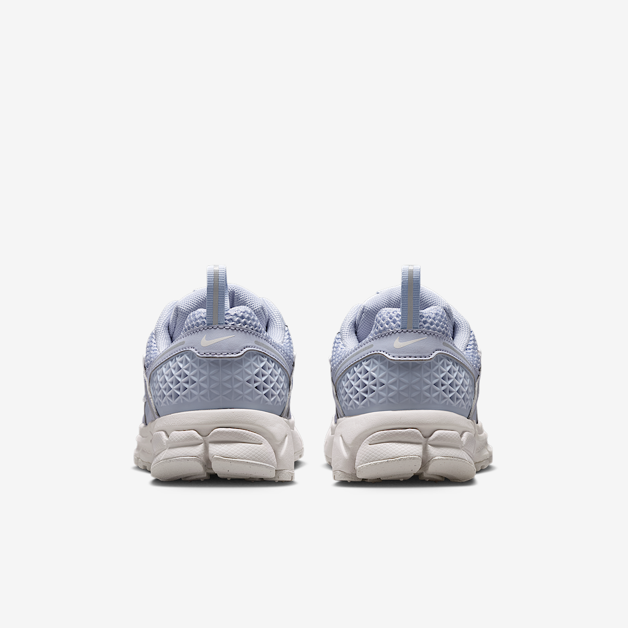 Nike Vomero sneaker Ghost/Summit White/Platinum Tint/Ghost