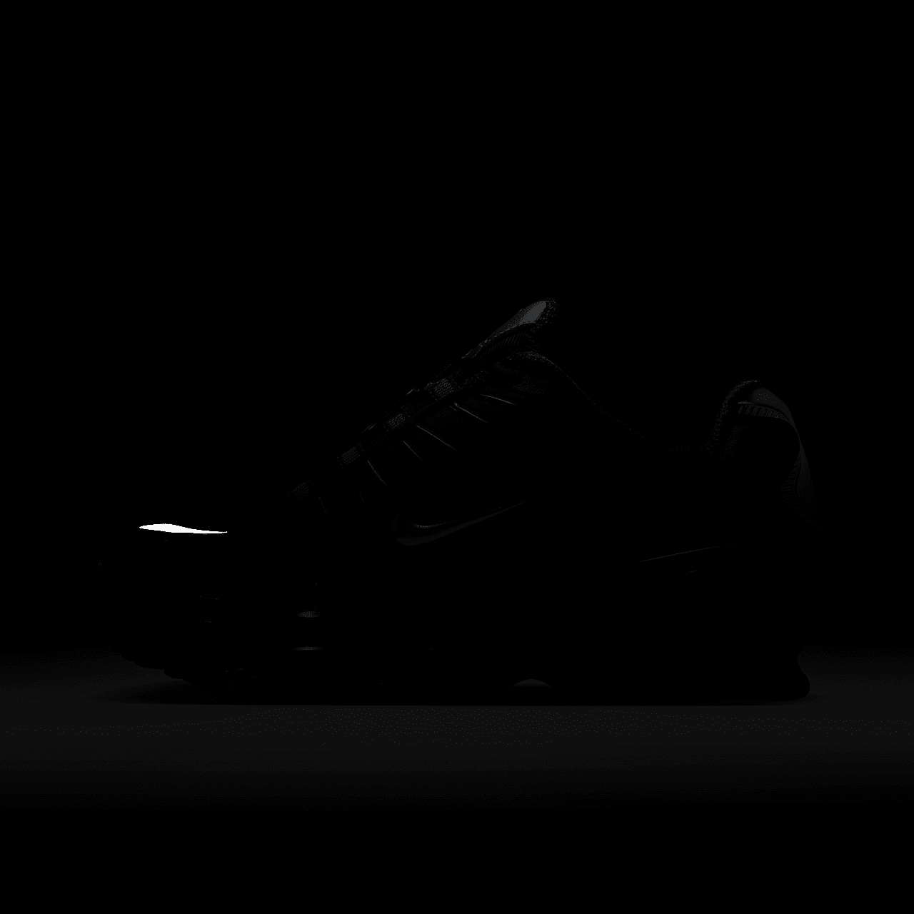 Nike Nike Shox sneaker Off Noir/Metallic Silver