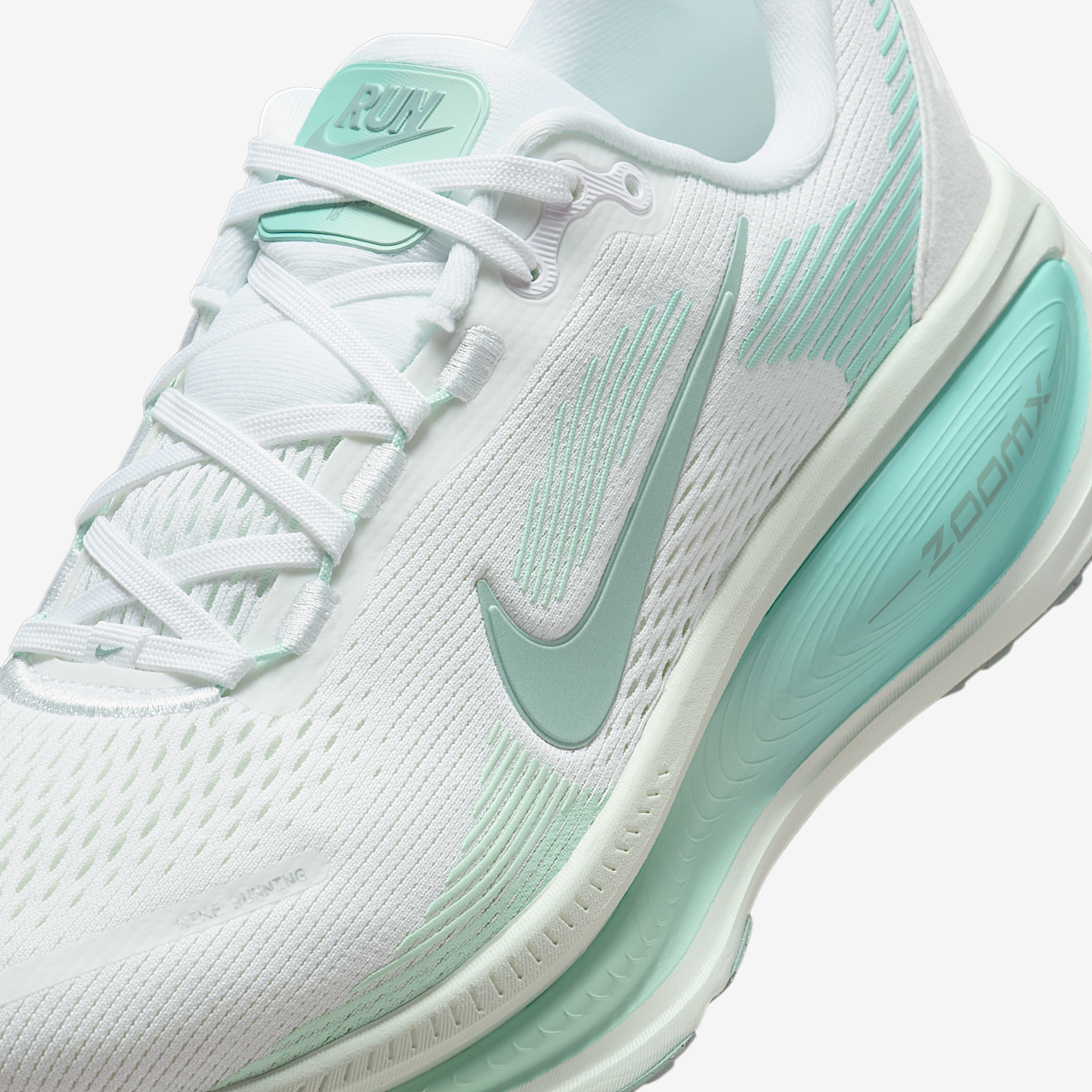 Nike Vomero sneaker Wit/Bleached Turquoise/Mint Foam/Cannon