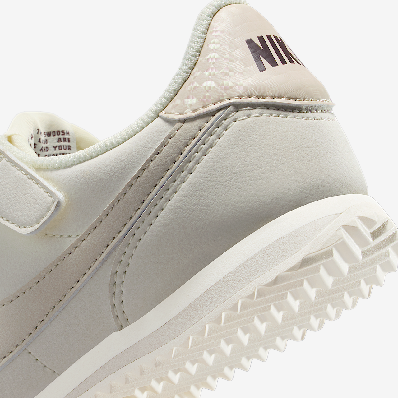 Nike Cortez sneaker Soft Pearl/Comet Blue/Burgundy Crush/Light Orewood Brown