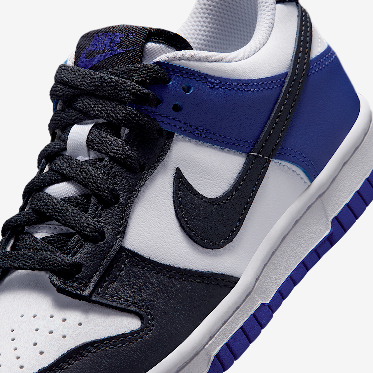 Nike Dunk Low sneaker Wit/Deep Night/Dark Smoke Grey