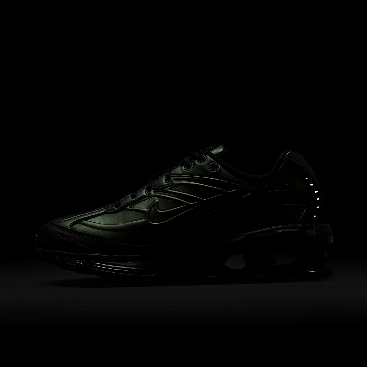 Nike Nike Shox sneaker Zwart/Olive Flak/Metallic Silver/Zwart