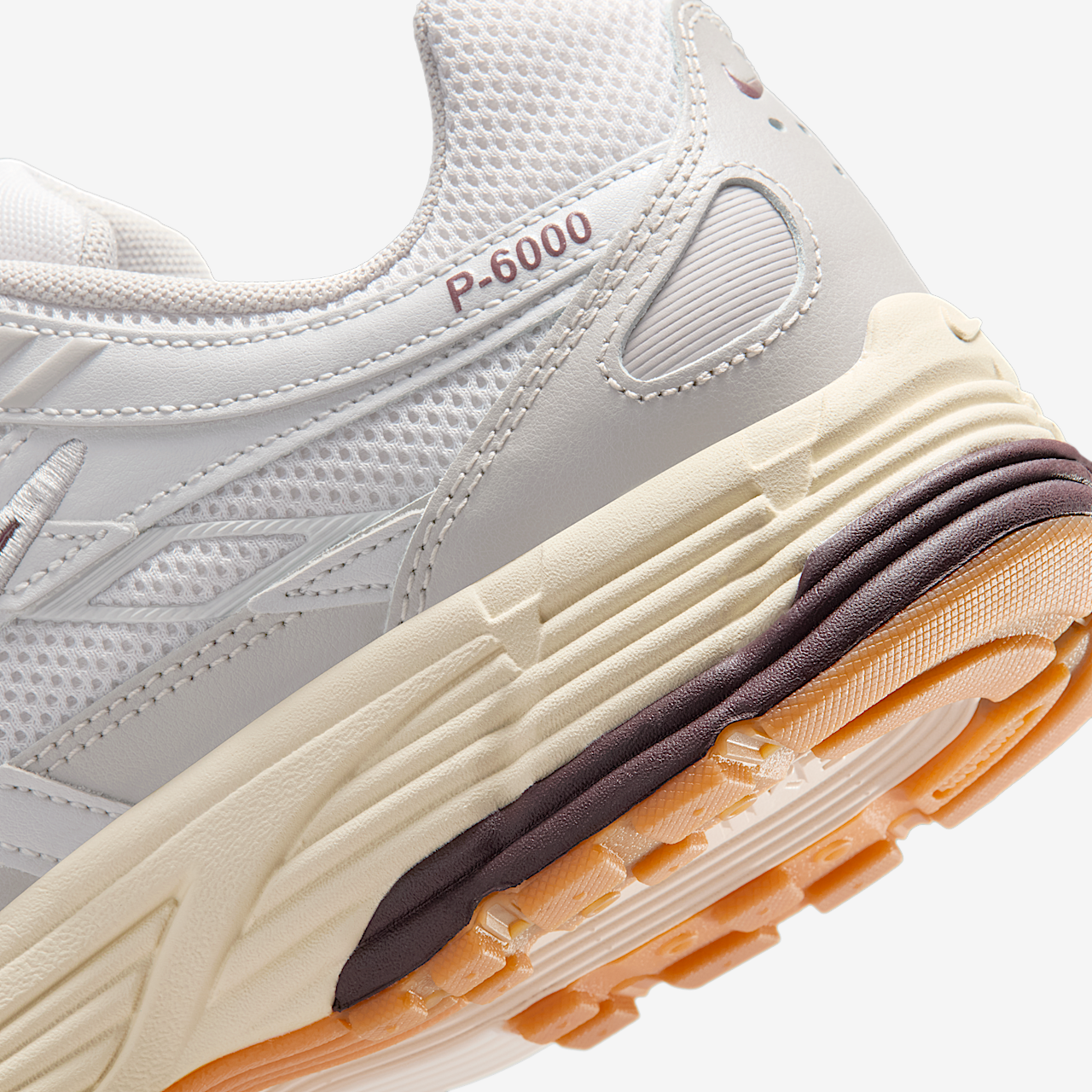 Nike P-6000 sneaker College Grey/Vast Grey/Coconut Milk/Burgundy Crush