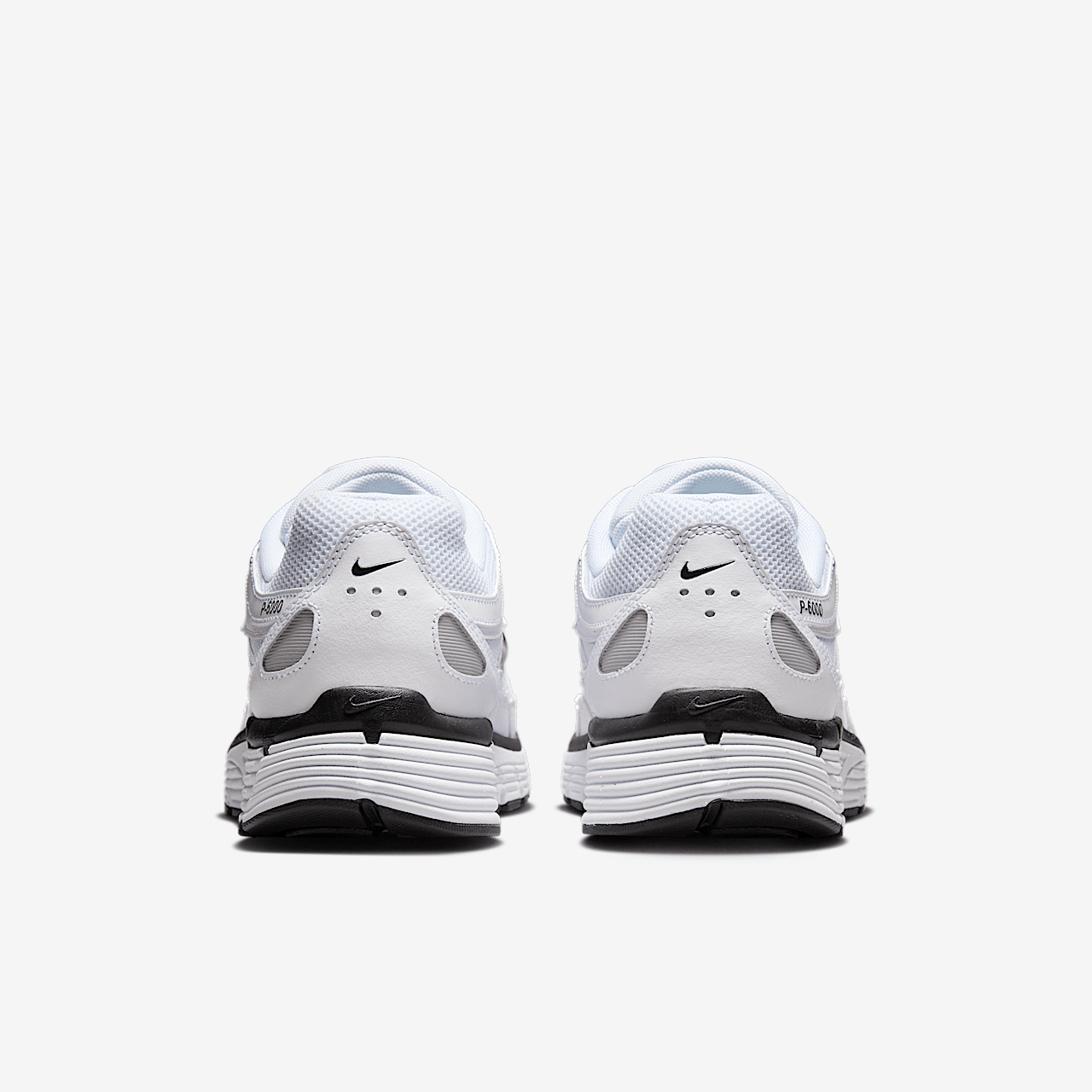 Nike P-6000 sneaker Wit/Metallic Silver/Zwart/Zwart