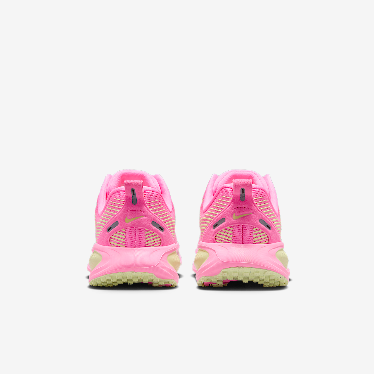 Nike Vomero sneaker Pink Spell/Pink Foam/Barely Volt