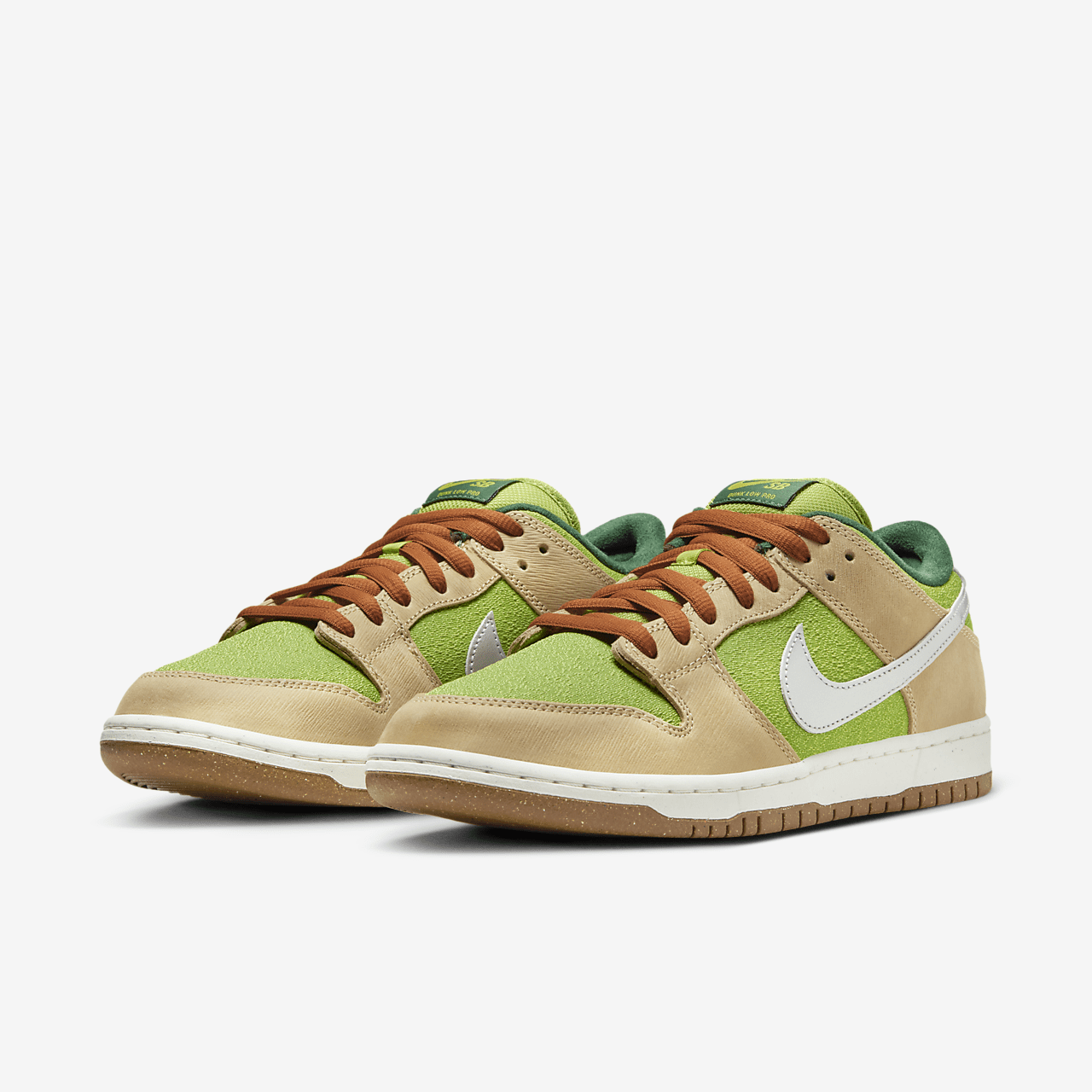 Nike Dunk Low sneaker Sesame/Pear/Fir/Metallic Silver