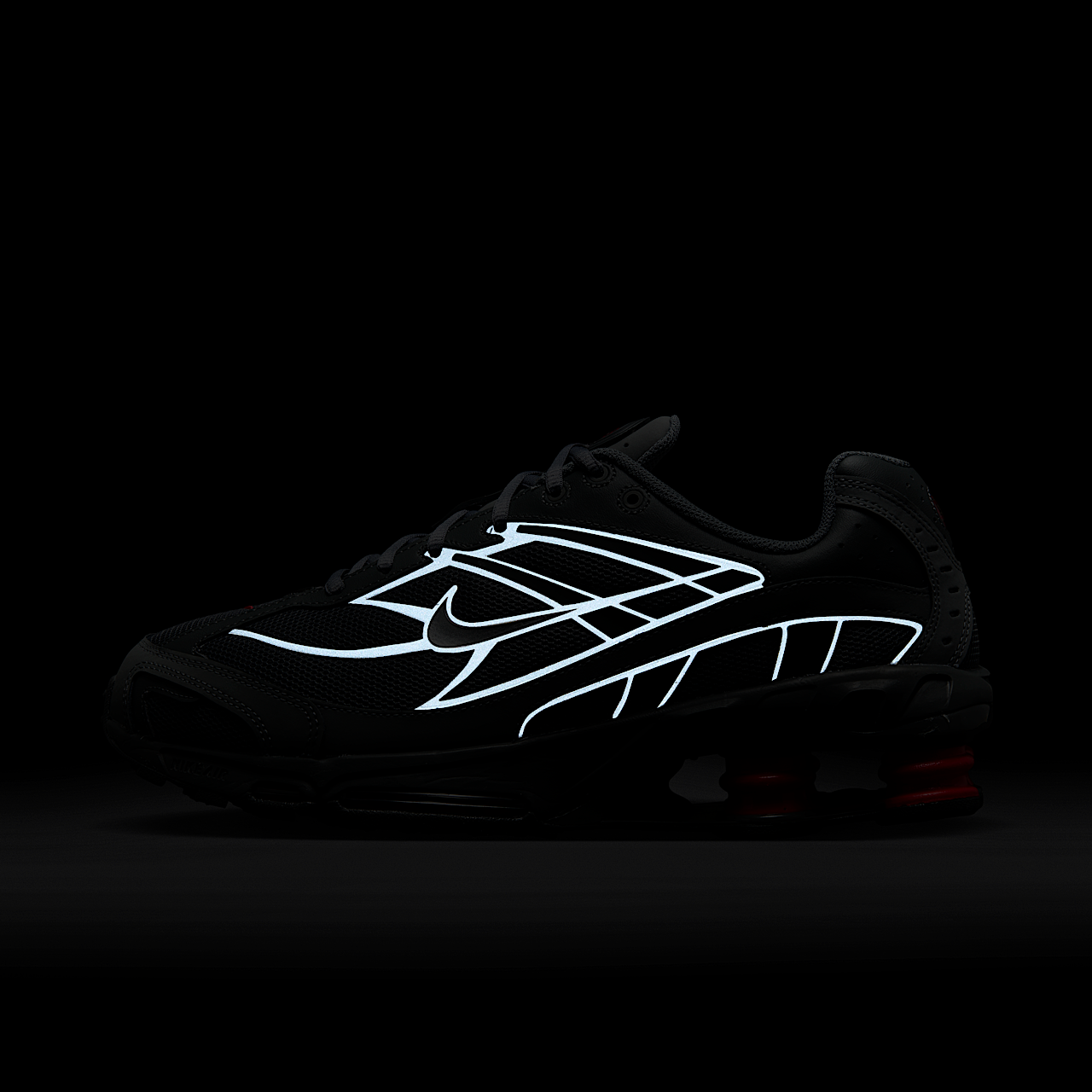 Nike Nike Shox sneaker Smoke Grey/University Red/Iron Grey/Metallic Silver