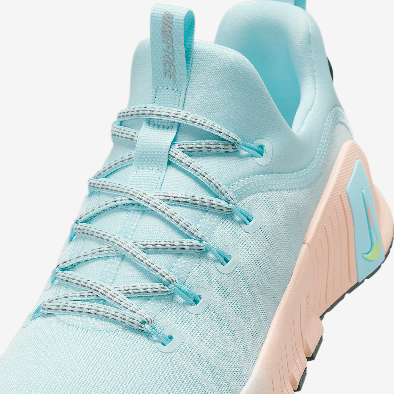 Nike Free sneaker Glacier Blue/Washed Coral/Vintage Green/Metallic Silver