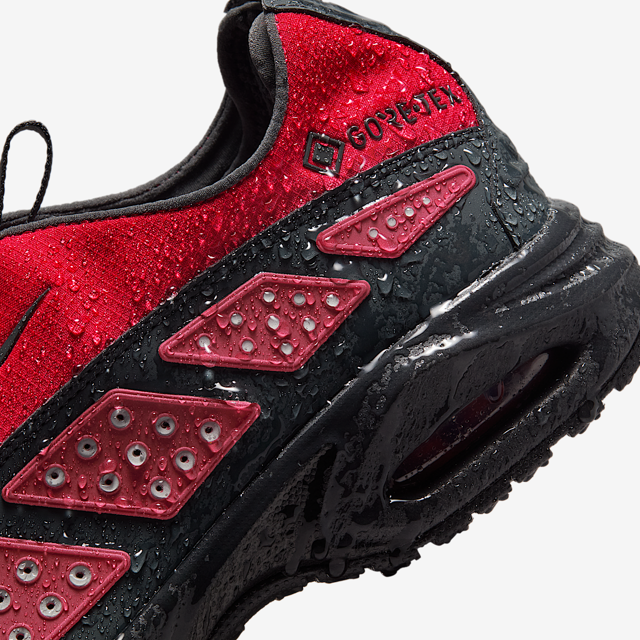 Nike Air Max SNDR sneaker Hyper Crimson/Fire Red/Zwart/Dark Smoke Grey