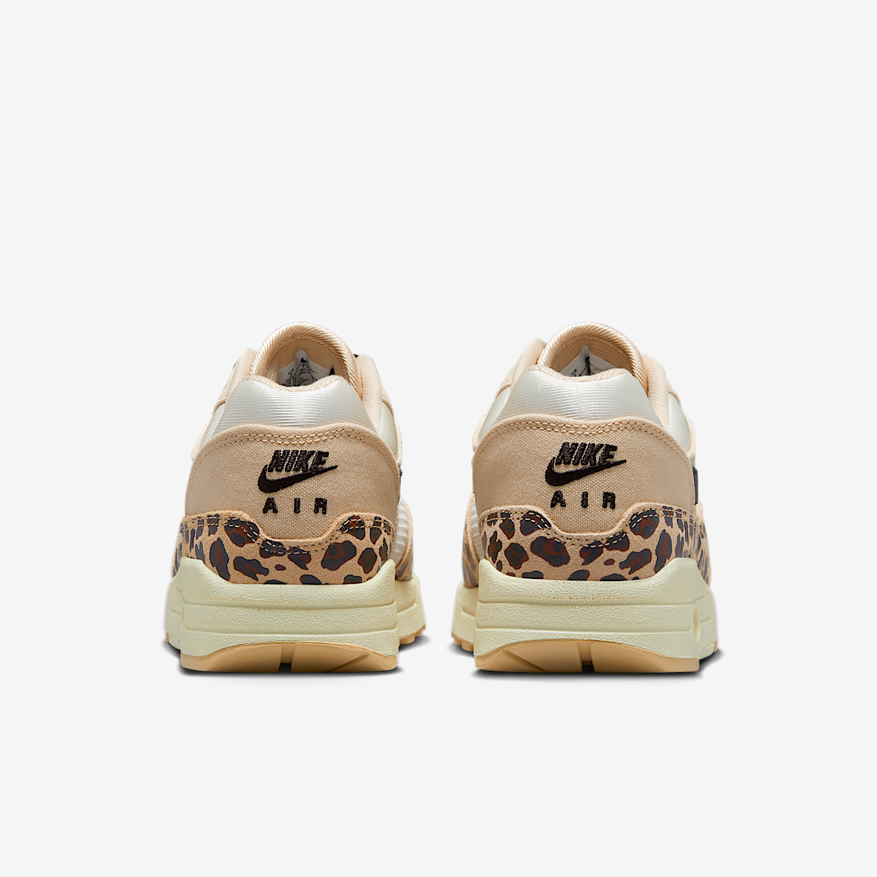Nike Air Max 1 sneaker Sesame/Coconut Milk/Amber Brown/Cacao Wow