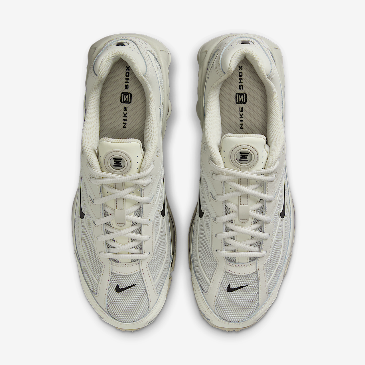 Nike Nike Shox sneaker Light Bone/Zwart/Metallic Black