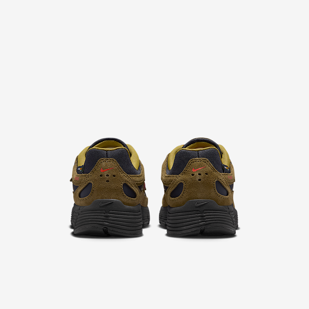 Nike P-6000 sneaker Olive Flak/Zwart/Quantum Moss/Picante Red