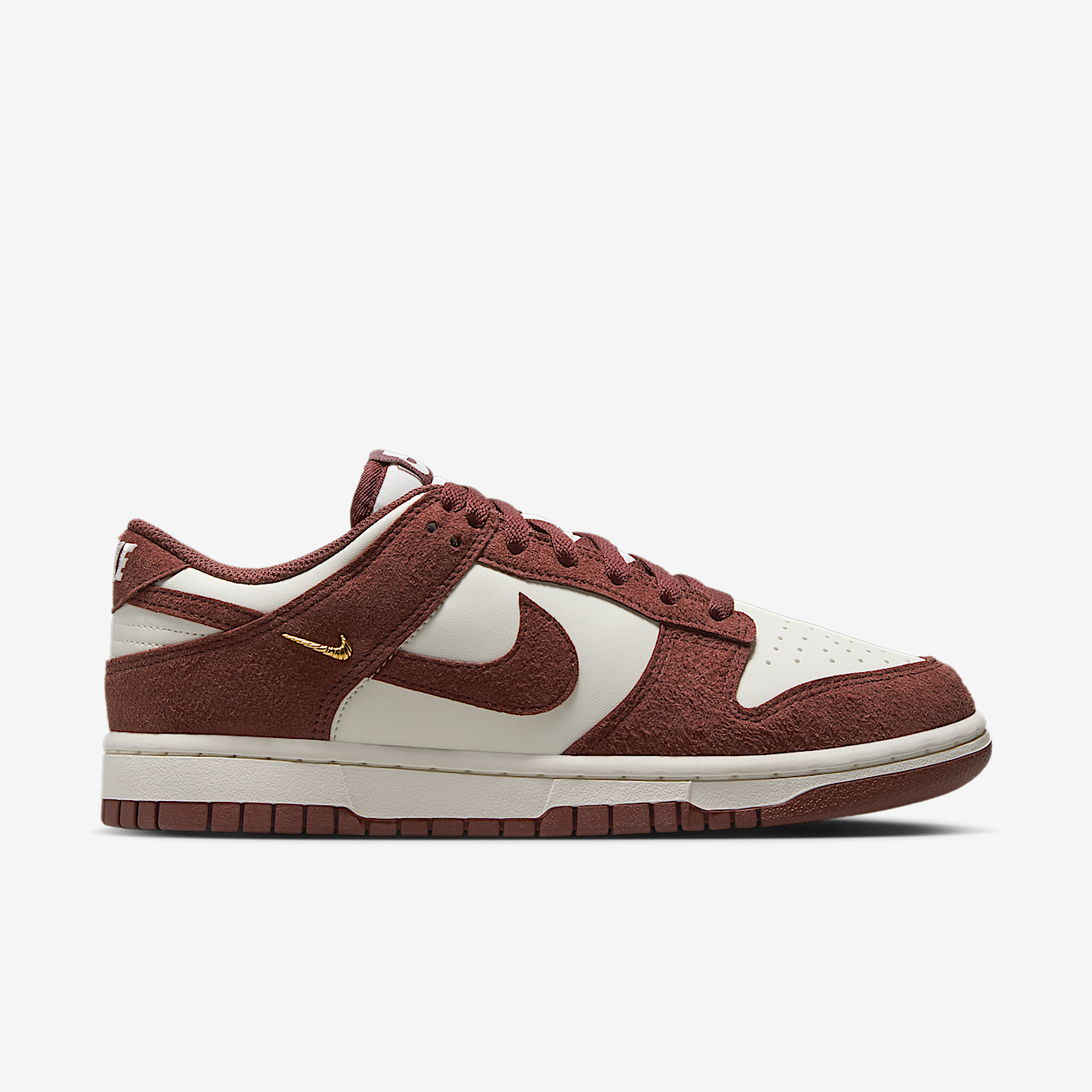 Nike Dunk Low sneaker Sail/Metallic Gold/Red Sepia