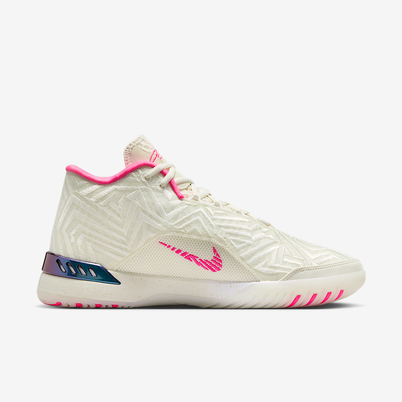 Nike LeBron sneaker Sail/Pale Ivory/Wit/Hyper Pink