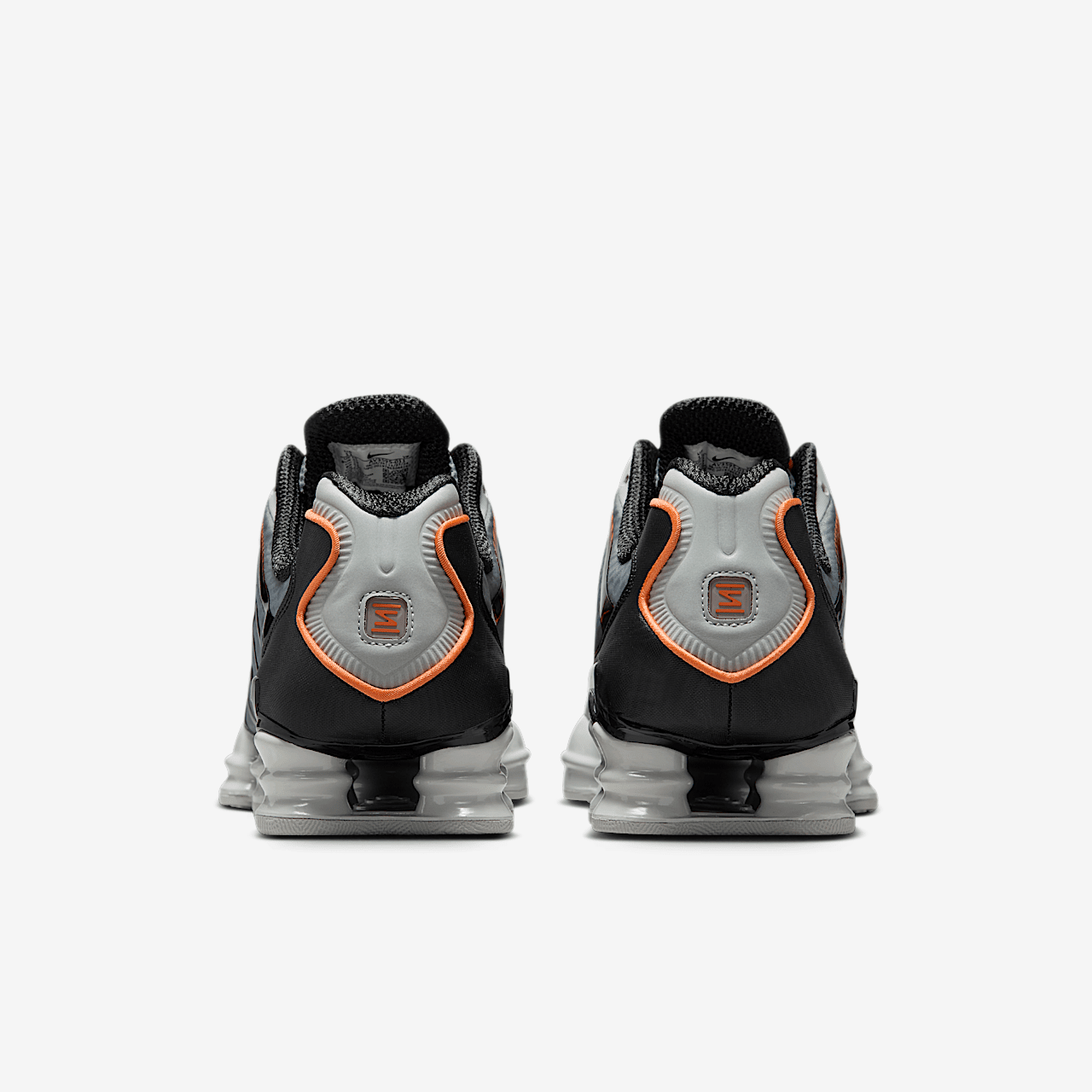 Nike Nike Shox sneaker Light Smoke Grey/Zwart/Bright Mandarin