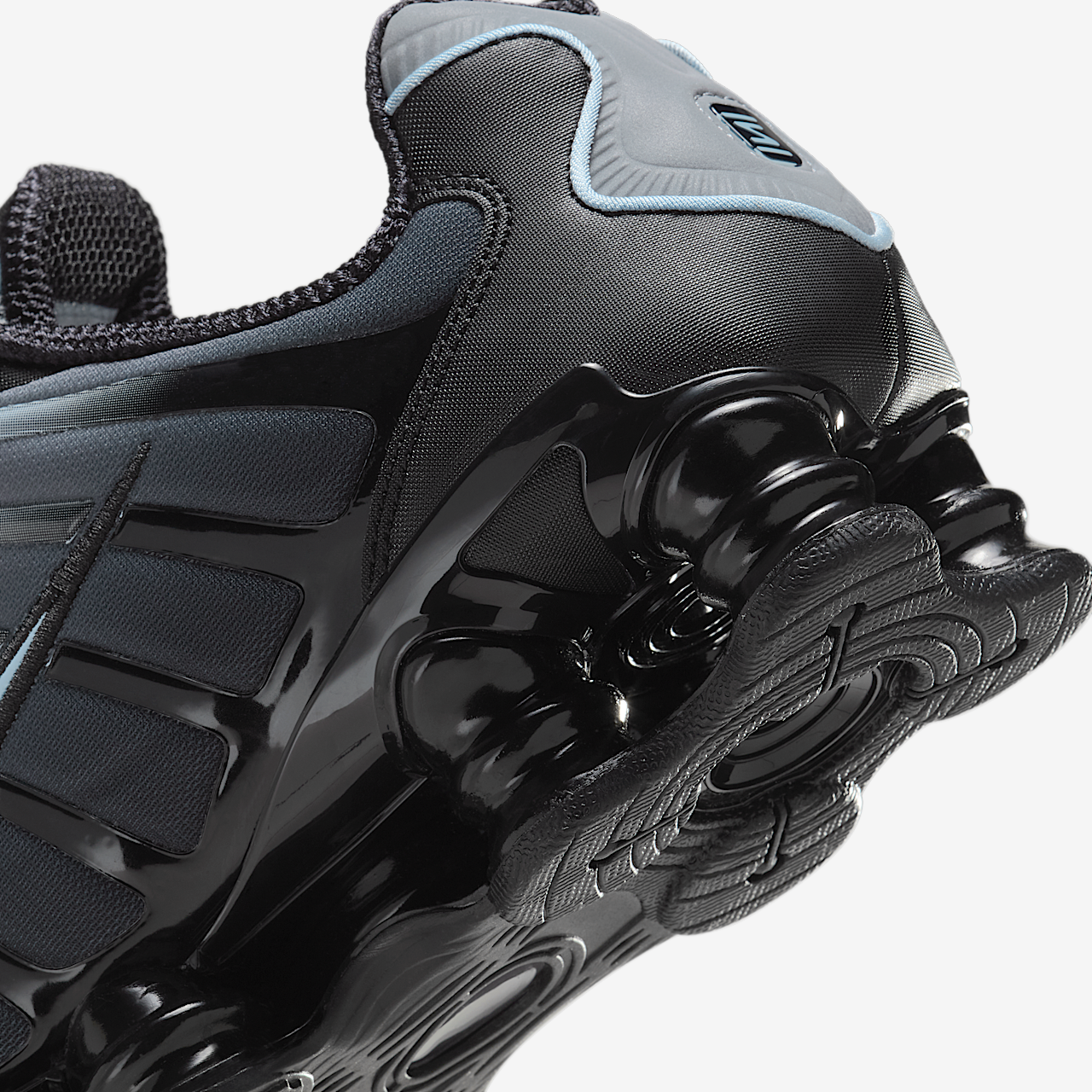 Nike Nike Shox sneaker Zwart/Cool Grey/Celestine Blue