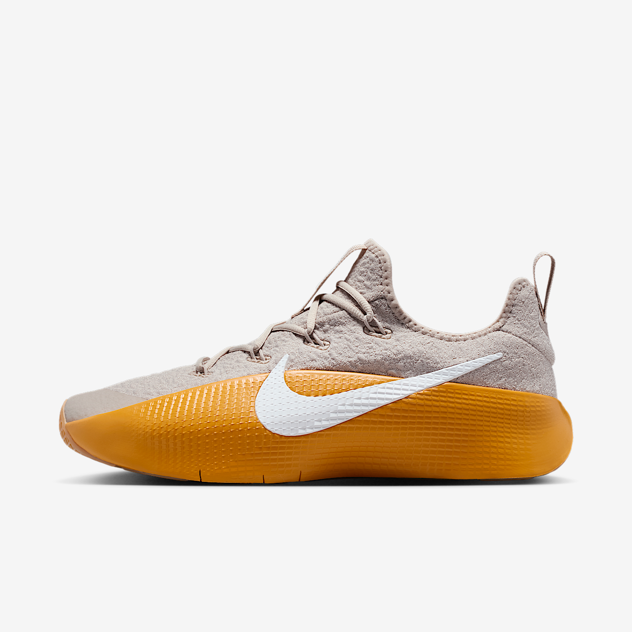 Nike LeBron sneaker Cream II/Gold Leaf/Wit