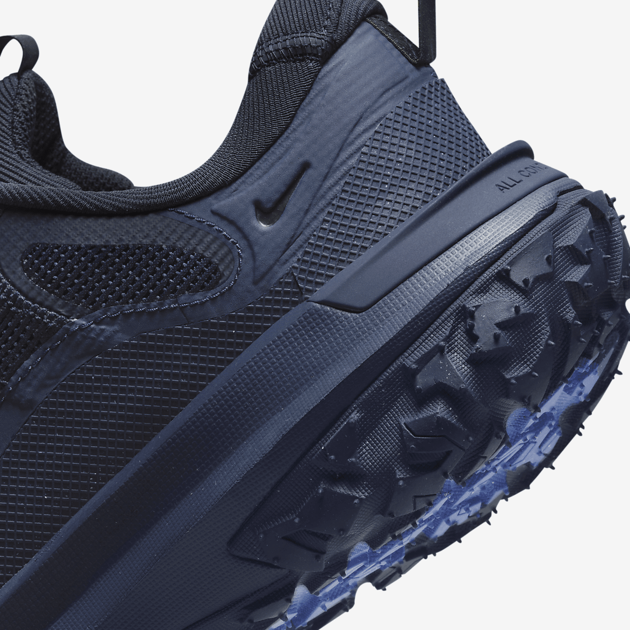 Nike ACG sneaker Dark Obsidian/Midnight Navy/Persian Violet/Light Carbon
