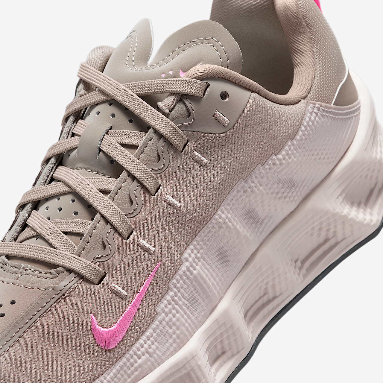 Nike  sneaker Malt/Silt Red/Pink Spell/Pale Ivory