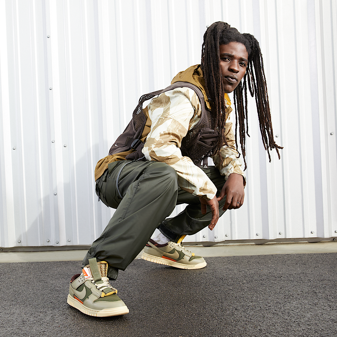 Nike Dunk sneaker Medium Olive/Earth/Safety Orange/Neutral Olive